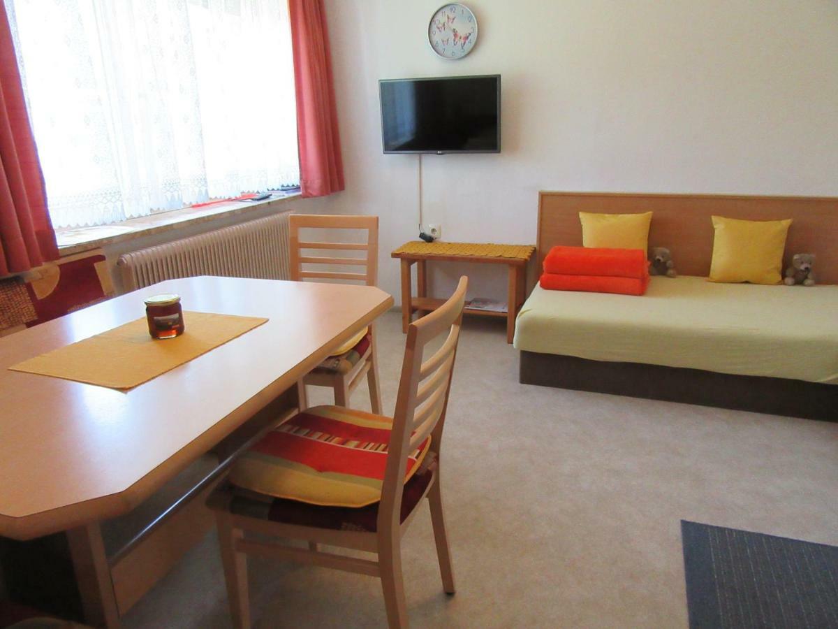 Neuner Charlotte Preise Inclusive Skidepot An Der Talstation Hochzeiger Apartment Wenns