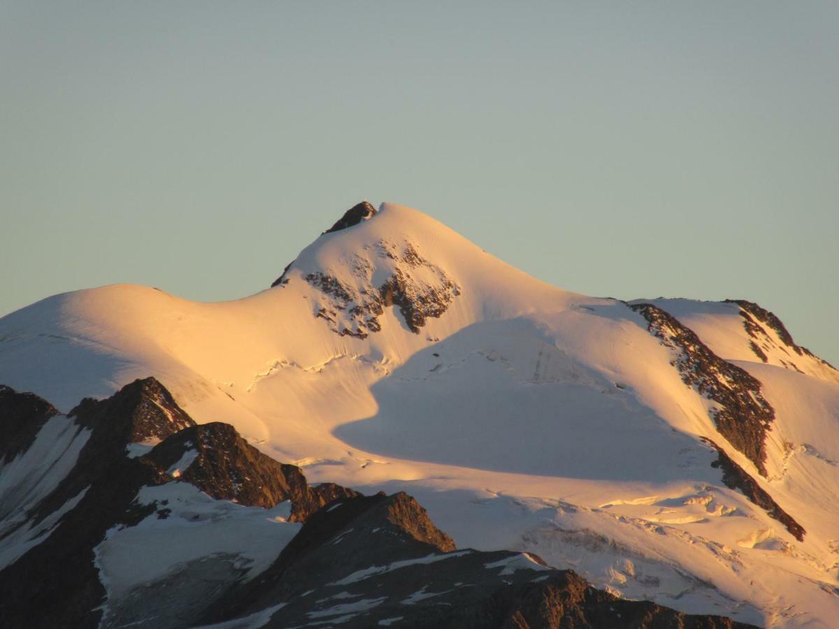 Neuner Charlotte Preise Inclusive Skidepot An Der Talstation Hochzeiger * Wenns