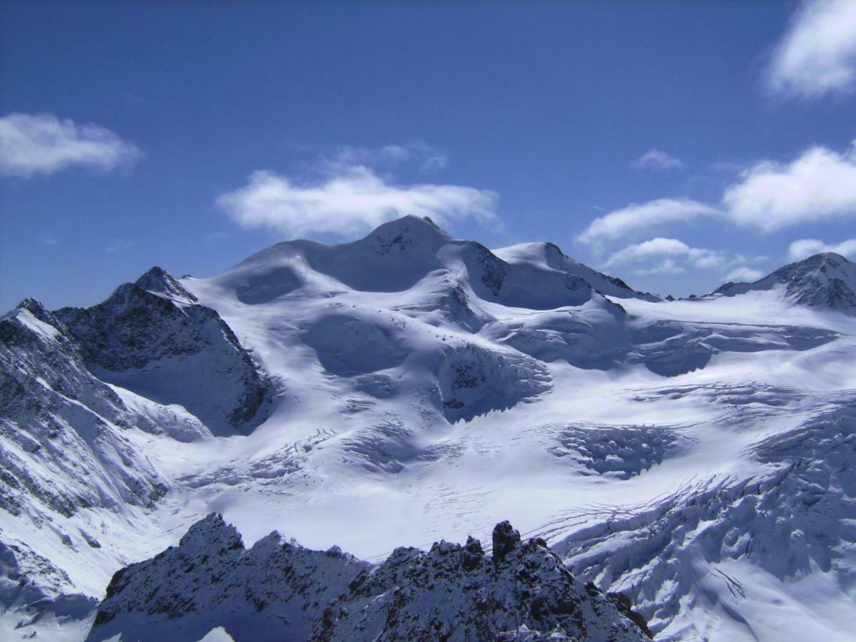 Neuner Charlotte Preise Inclusive Skidepot An Der Talstation Hochzeiger *